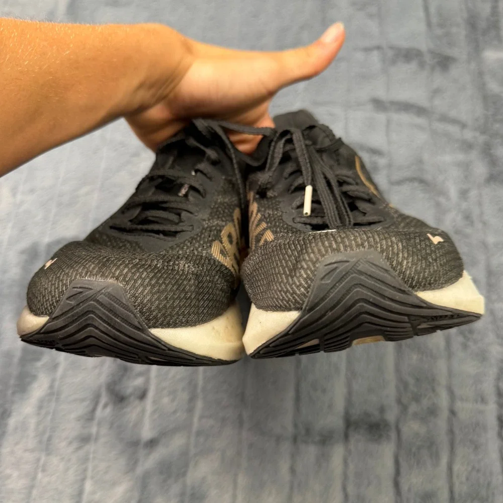 Brooks hyperion max